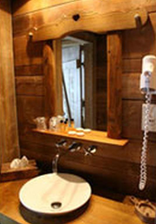 Auberge Des Skieurs La Bresse Room photo